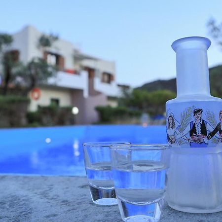 شقة Zeus إسترو المظهر الخارجي الصورة